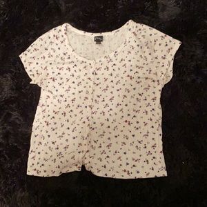 Flowered short sleeve shirt